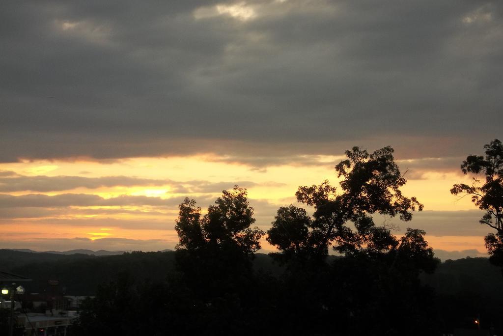 Douglas Inn & Suites, Blue Ridge, Ga 외부 사진