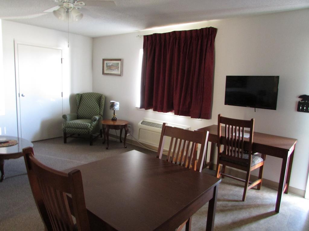Douglas Inn & Suites, Blue Ridge, Ga 외부 사진