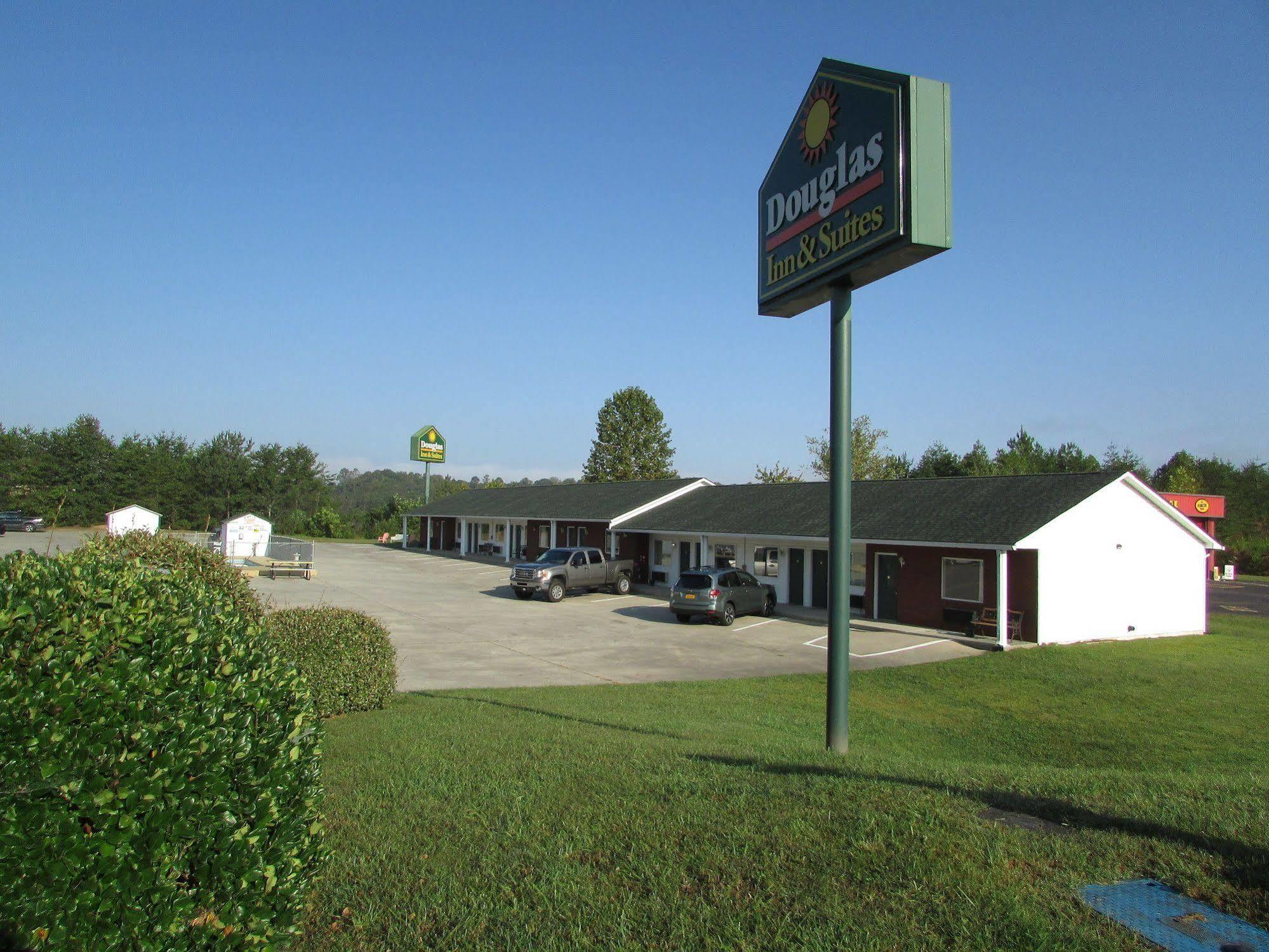 Douglas Inn & Suites, Blue Ridge, Ga 외부 사진